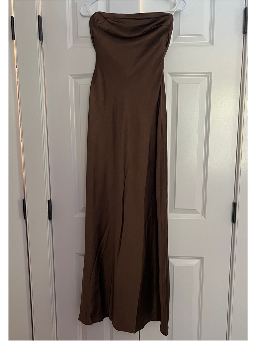 NWT Showpo Charlita Strapless Cowl Back Satin Maxi Dress Chocolate Brown Size 0